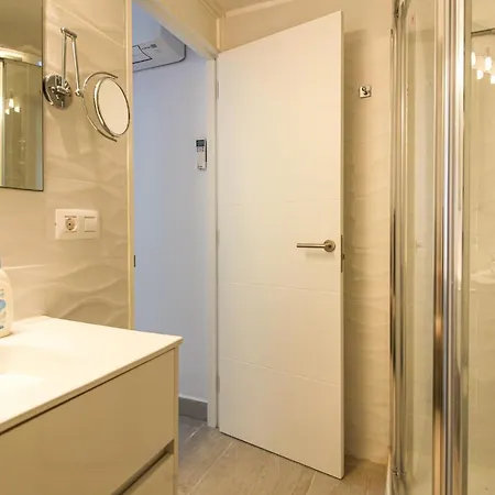 Apartment El Rincon - Cristianos Sea View With 2 Bedrooms And 2 Bathrooms